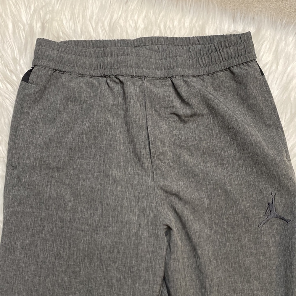 Jordan Basketball pants for boys, two pockets, leg zip bottoms - Picture 6 of 10